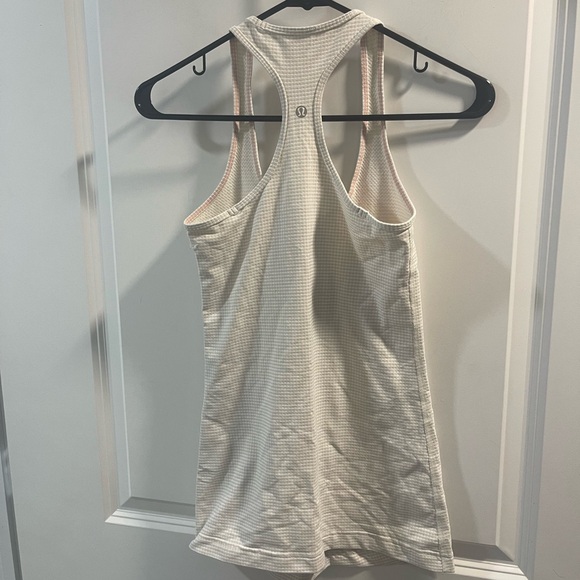 Lululemon Cream Textured Racerback Tank Top - Picture 2 of 3